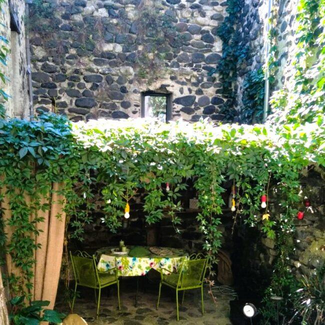 Treillis plante grimpante pour terrasse, réalisé par Cametal & Co