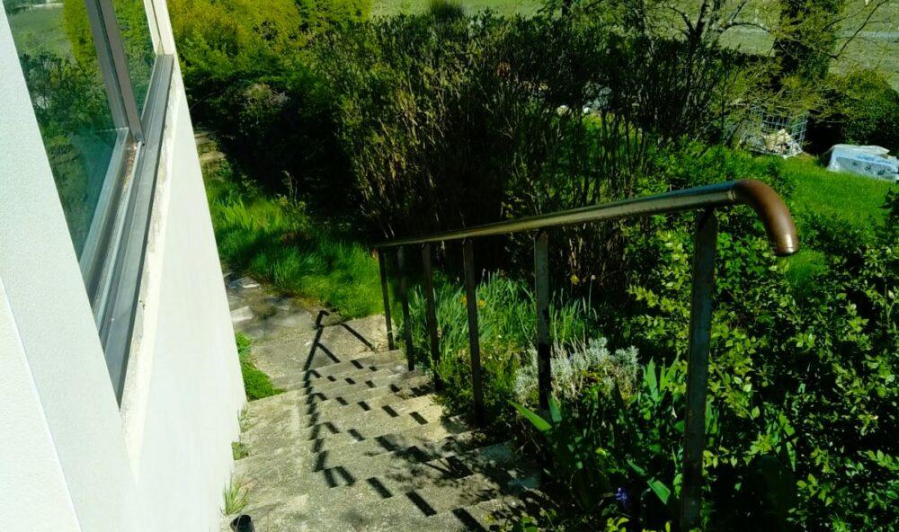 Garde corps pour sécuriser l'escalier du jardin