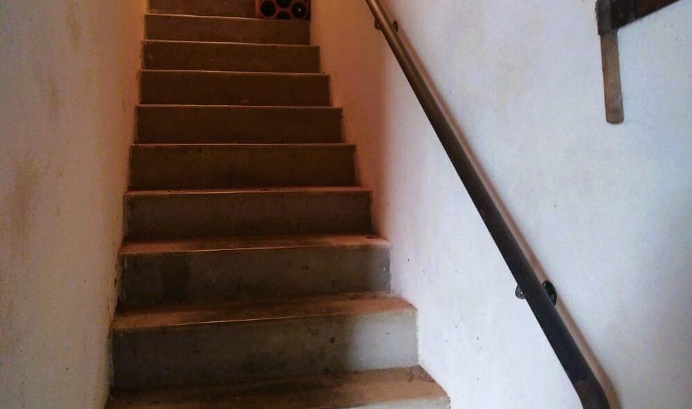 Rampe de sécurité pour escalier intérieur